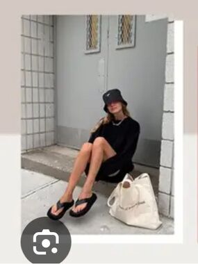 White fox Black Thong Flip Flop Sandals